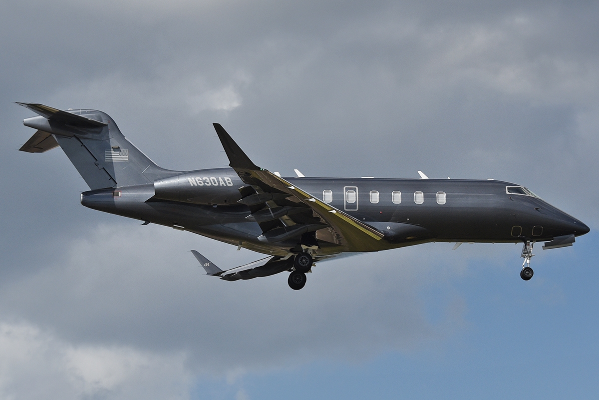 N630AB - Bombardier BD-100-1A10 Challenger 350